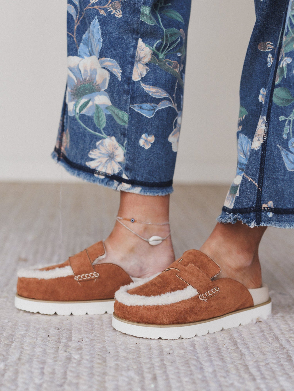 Avalon Loafer Mules - Camel
