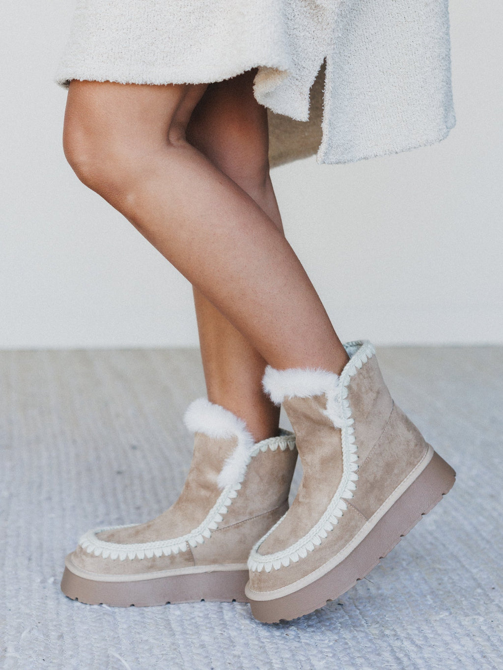 Joyce Platform Boots - Almond