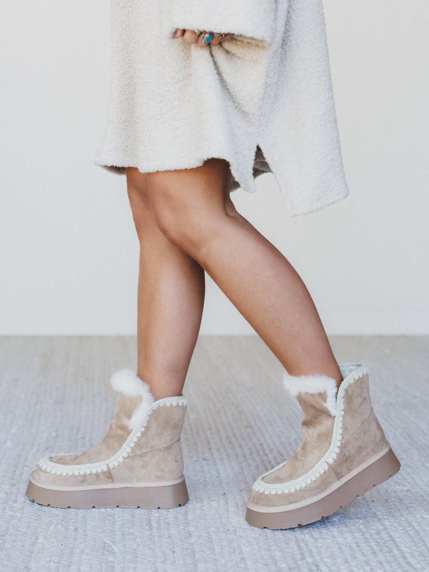 Joyce Platform Boots - Almond