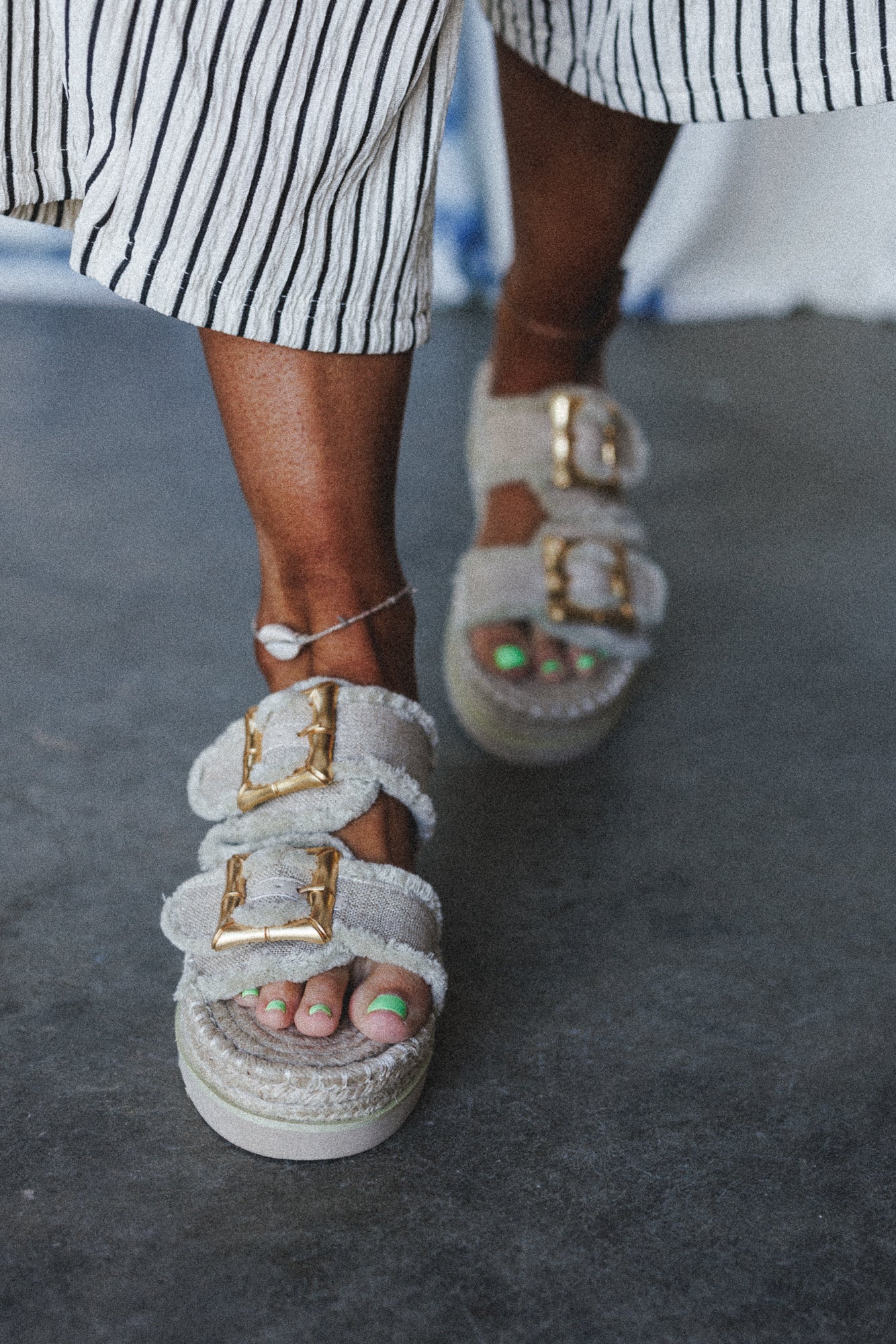 Beachside Soul Square Buckle Sandals - Beige