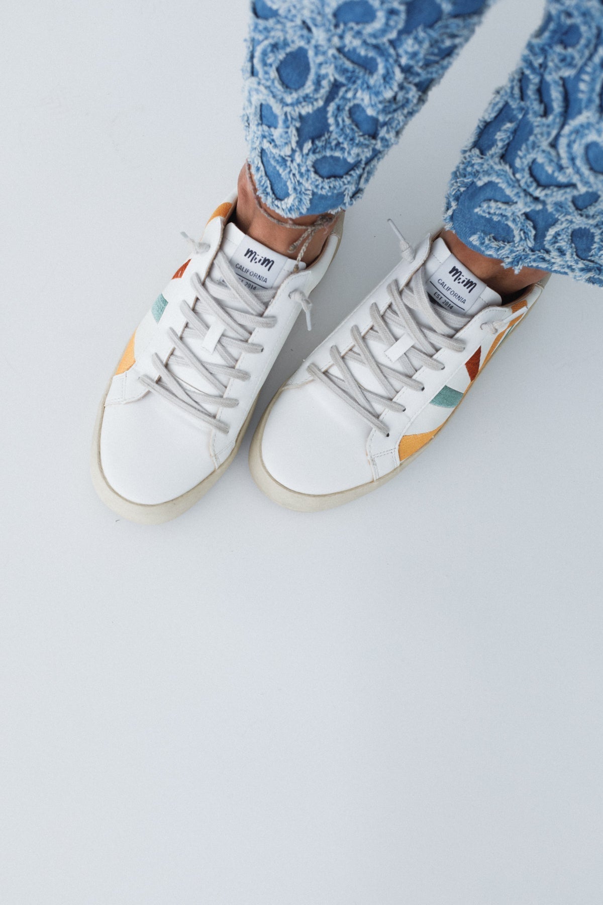 Sun Rays Retro Sneakers - Blue