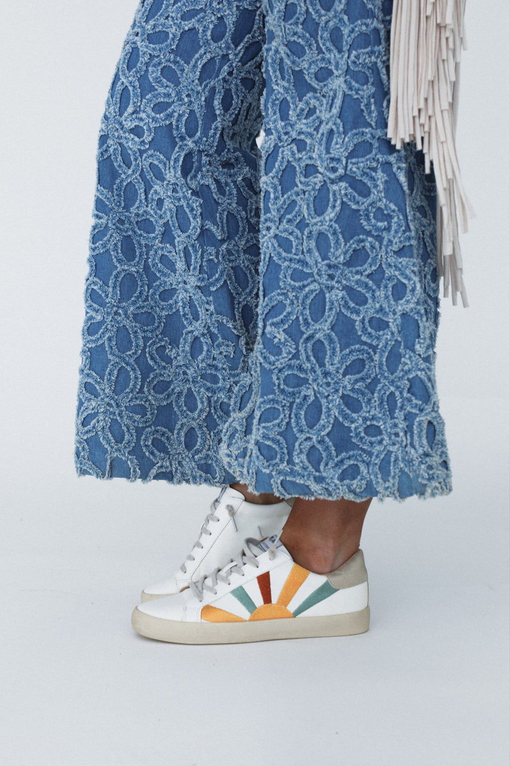 Sun Rays Retro Sneakers - Blue