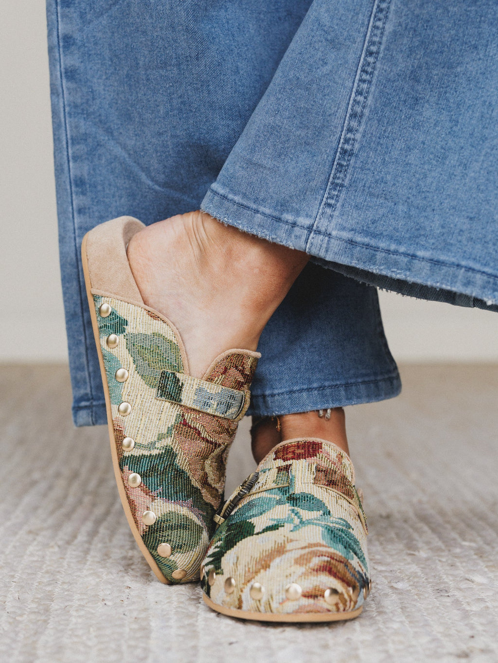 Toni Floral Slip On Mules - Floral Tapestry