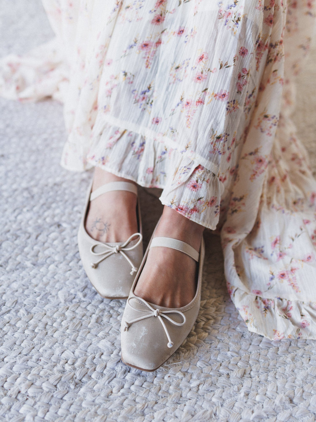London Flats  - Beige